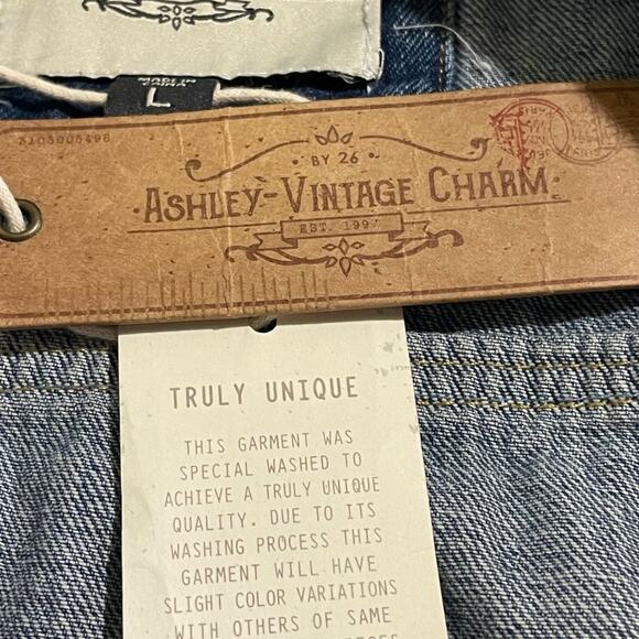 Ashley Vintage Charm · Small · Cotton · Distressed Denim Jacket · New - Picture 11 of 12